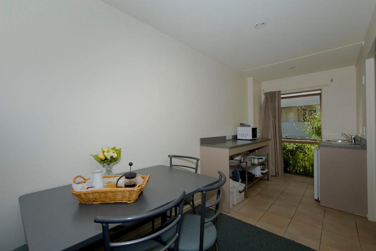 Lake Point Motel Hamilton Buitenkant foto